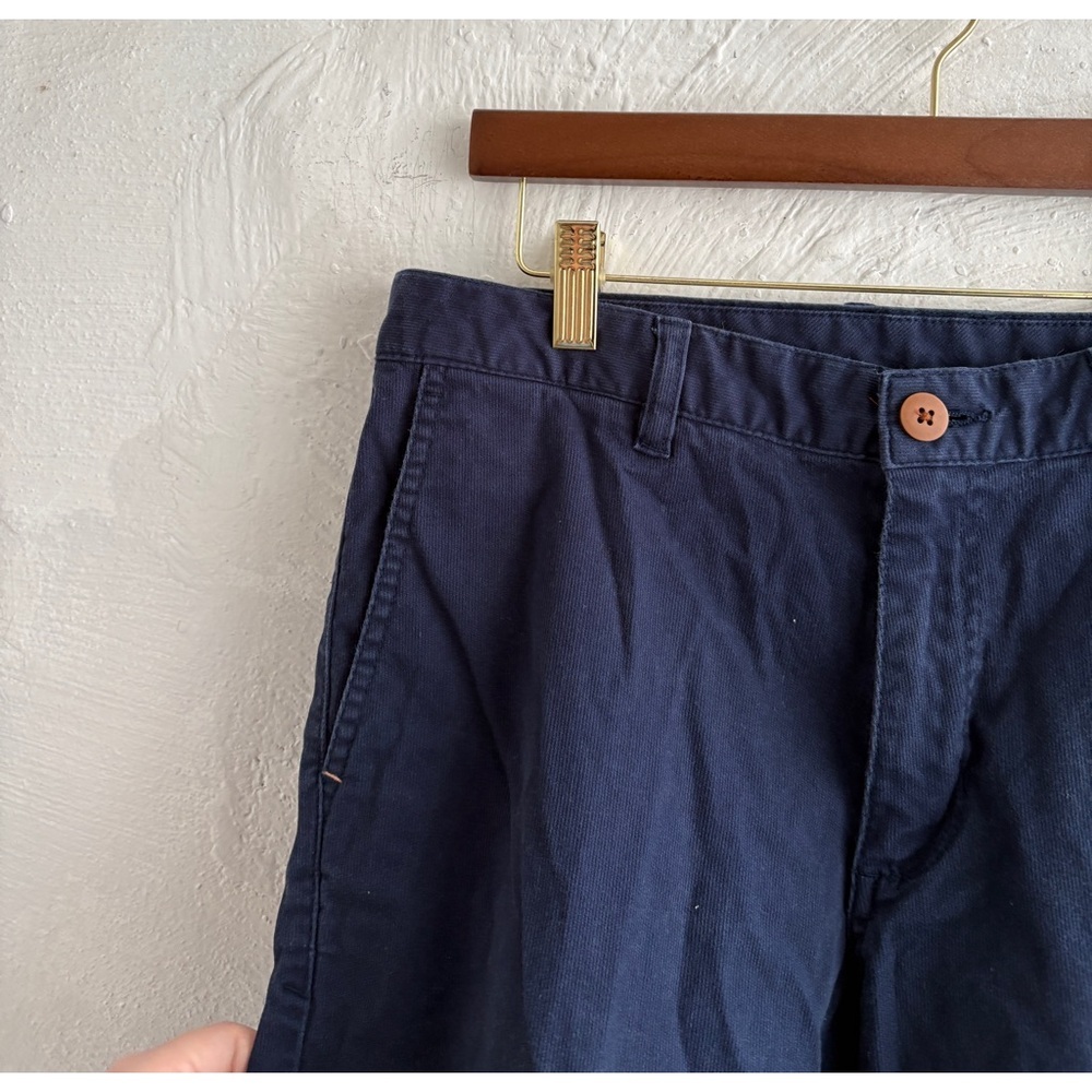 Tommy Bahamas men’s size 30 navy shorts - Picture 2 of 7